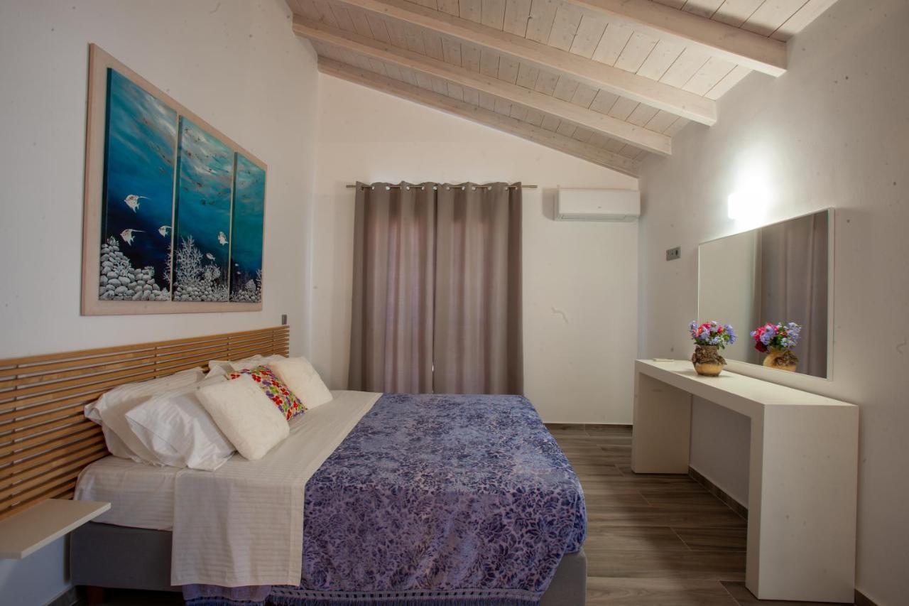 Antonis Apartments Kassiopi Buitenkant foto