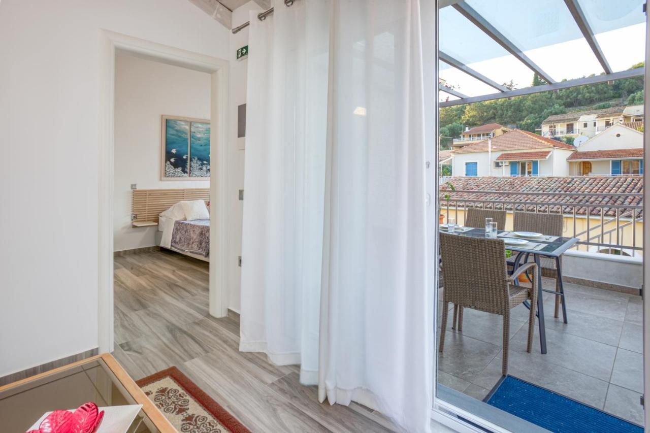 Antonis Apartments Kassiopi Buitenkant foto